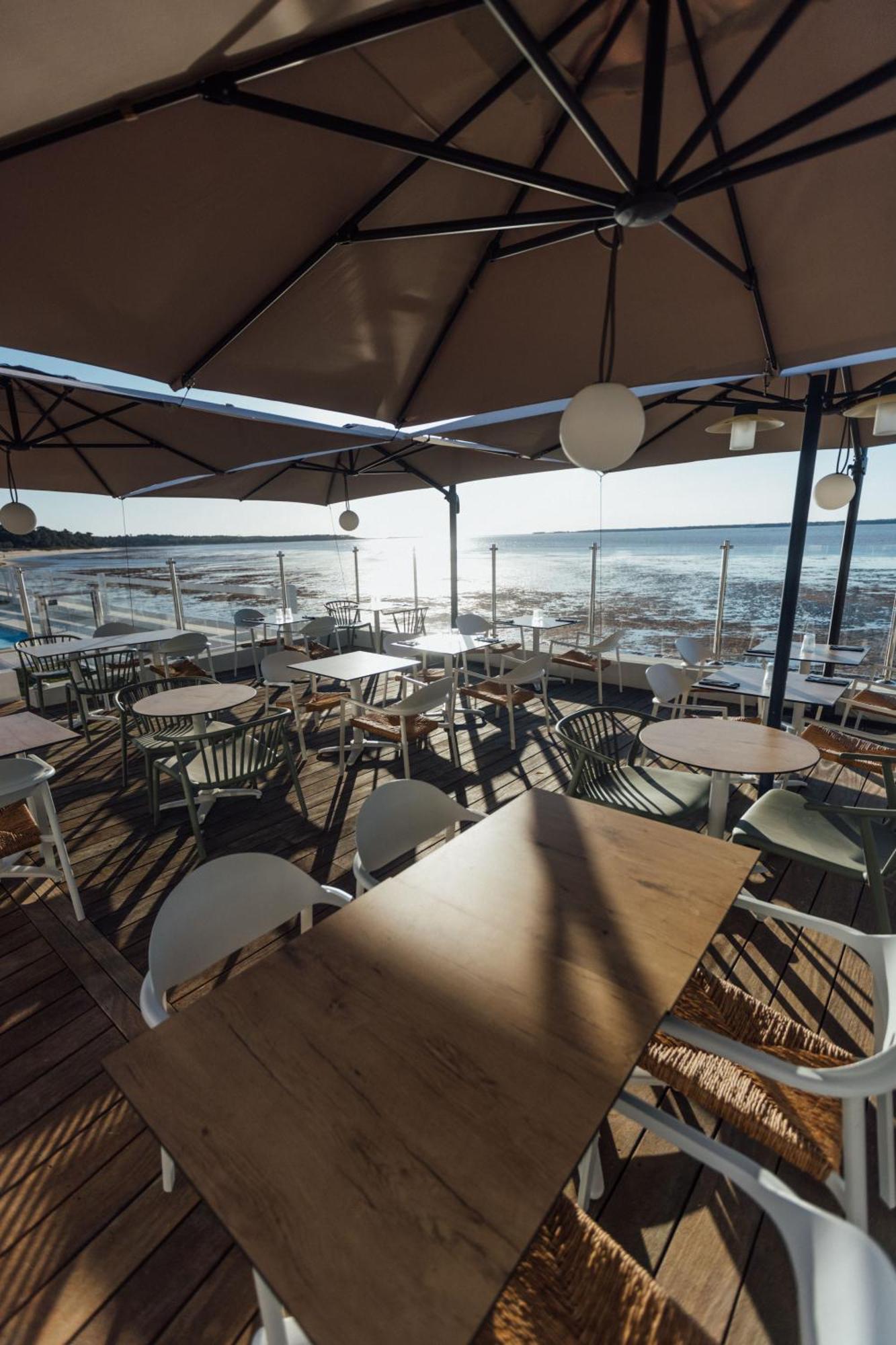 Beach Hotel - Le Grand Chalet Ronce-les-Bains Exterior photo